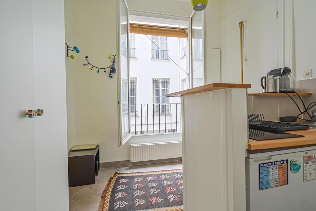 Radiant Flat - Spacious Studio Apartment - Marais Paris Eksteriør billede