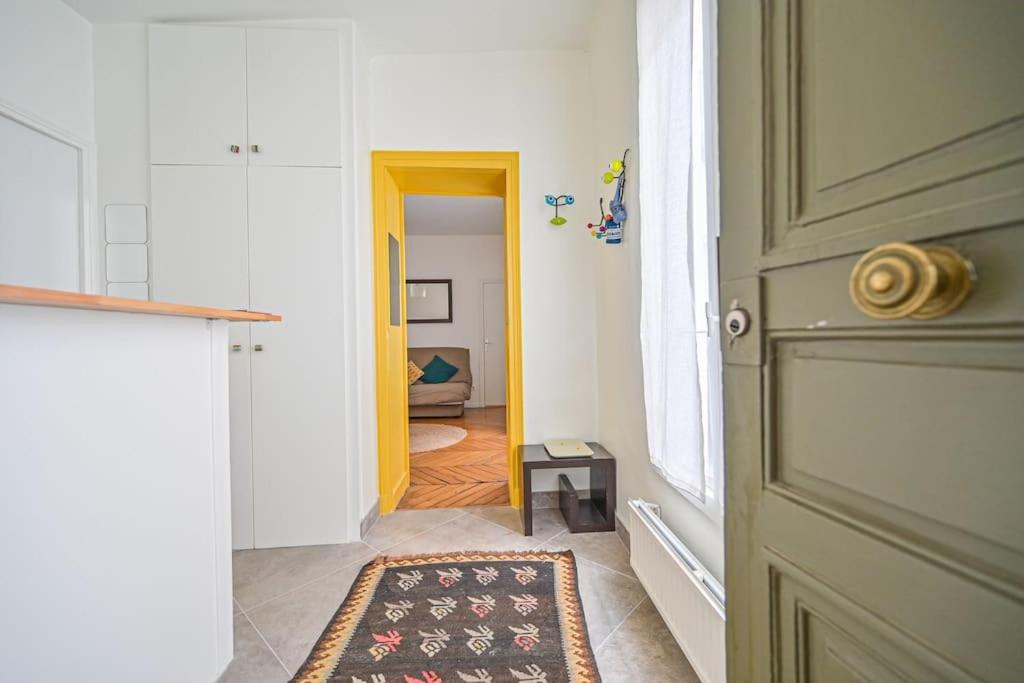 Radiant Flat - Spacious Studio Apartment - Marais Paris Eksteriør billede